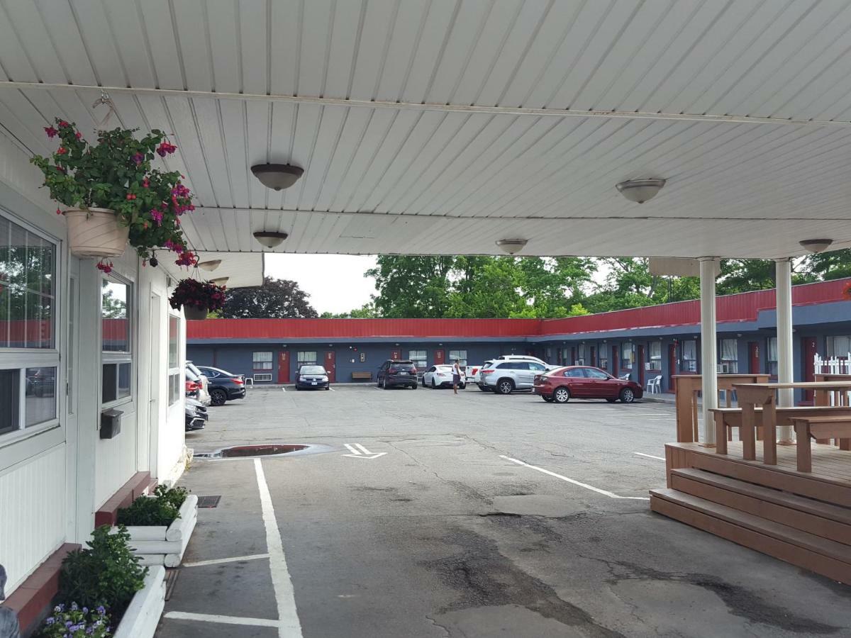 Niagara Inn & Suites Eksteriør bilde